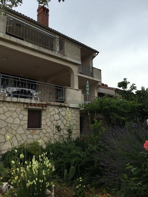 Apartments Eta Cres Kültér fotó